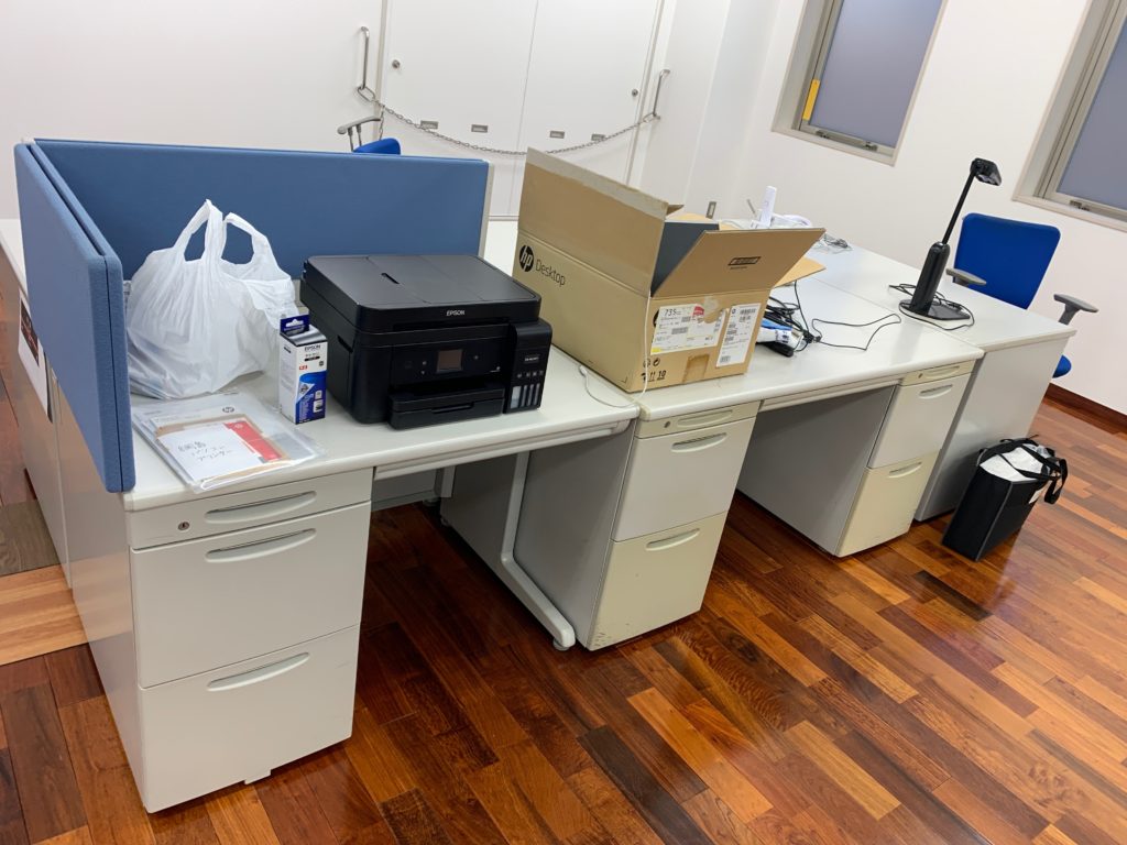 鈴木町にてオフィスのオフィス家具等の不用品を回収致しました。川崎区（川崎市）の写真３