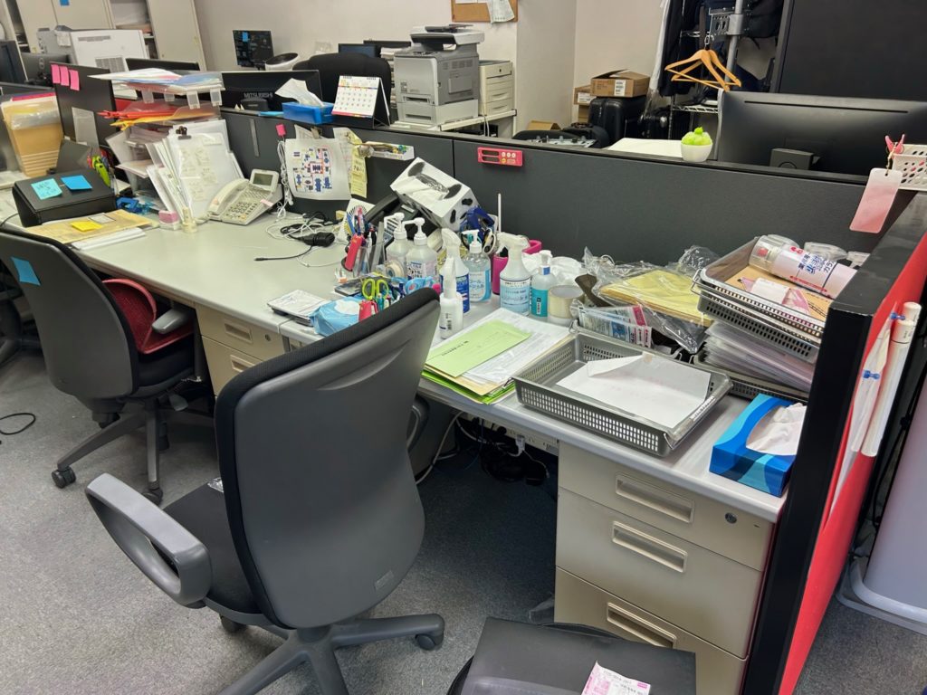 オフィスのお引越しのためお引越しと不用品の回収を行いました。横浜市（港北区）の写真４