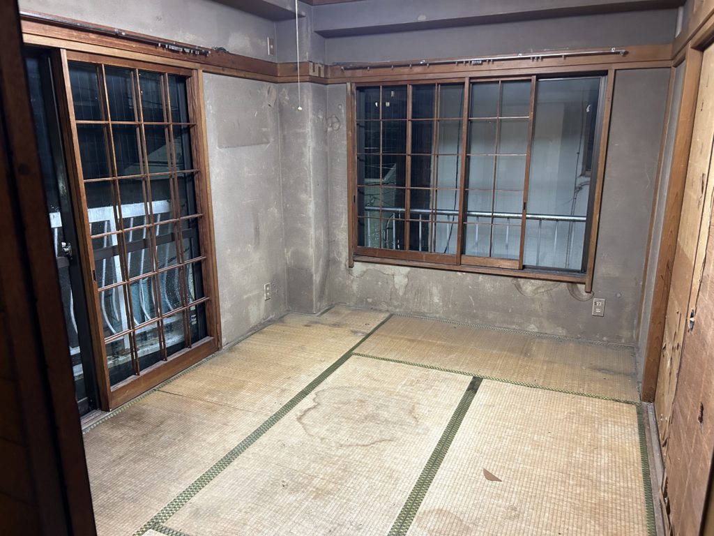 不動産業者様からのご依頼で一戸建てビルの残置物撤去、処分を行いました。（品川区）作業後の写真８