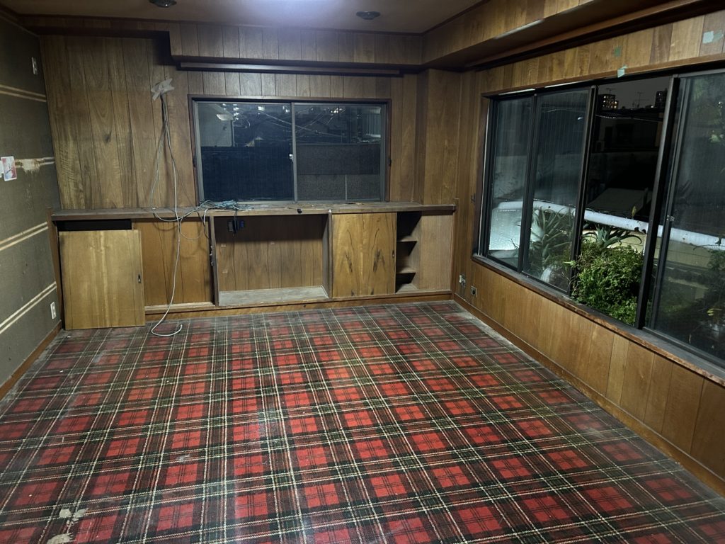 不動産業者様からのご依頼で一戸建てビルの残置物撤去、処分を行いました。（品川区）作業後の写真２