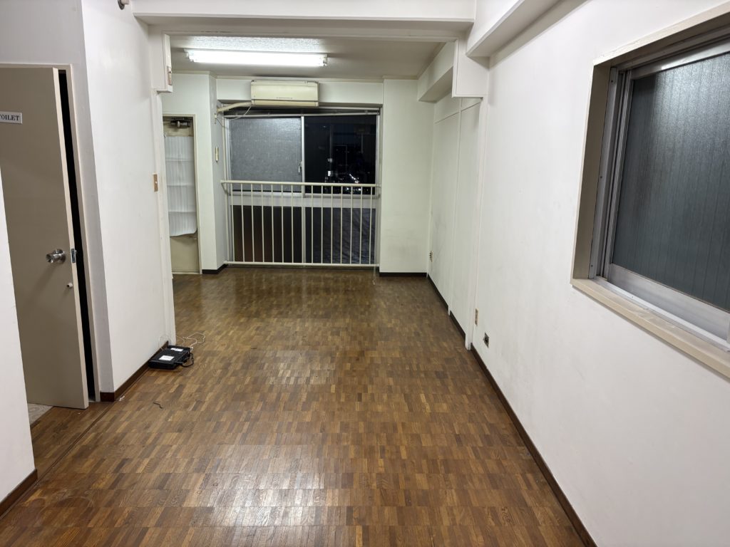 オフィスをリモート化による閉鎖のため不用品を回収、処分いたしました。（墨田区）の作業後の写真１